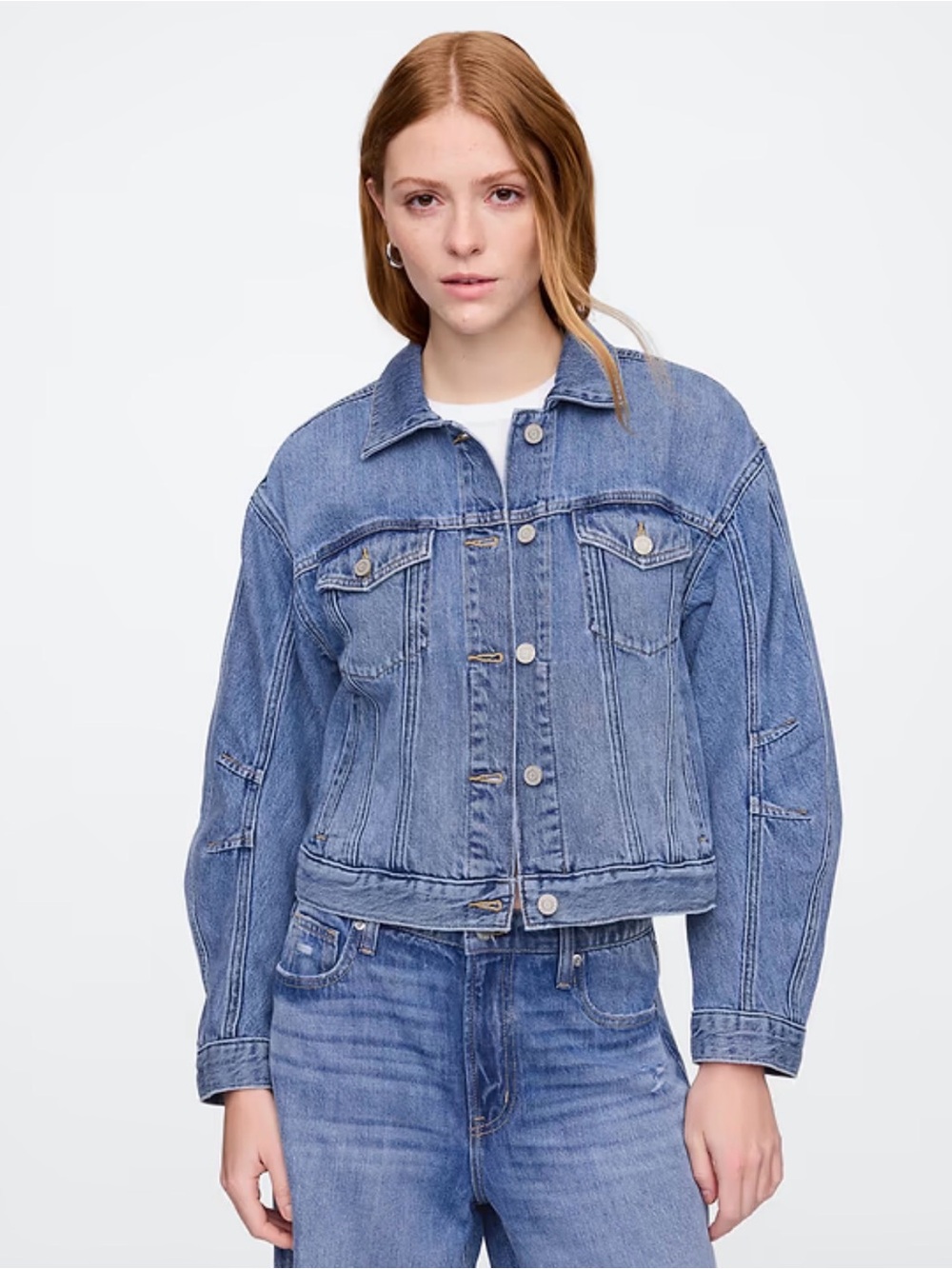 GAP Women's SuperSoft Barrel Sleeve Icon Denim Jacket in Light Wash, Size XL
